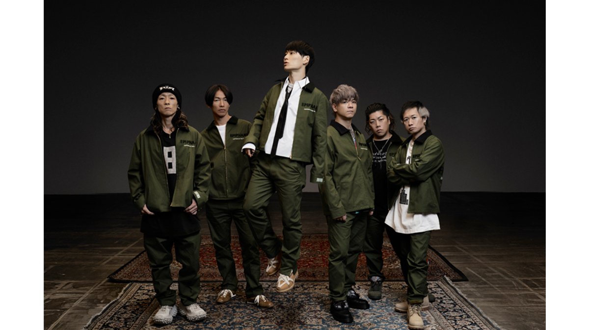 UVERworld EPIPHANY 初回生産版A・B Amazon.co.jp: (初回生産限定盤A)【限定特典(オリジナル缶バッジ